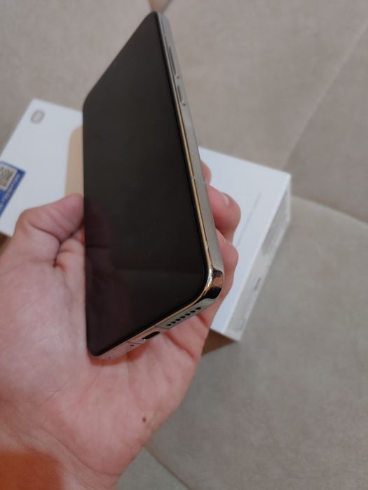 Xiaomi 14 12/512 Global