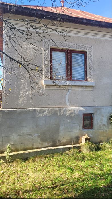 Casa si teren (2000 mp) Bughea de sus Arges