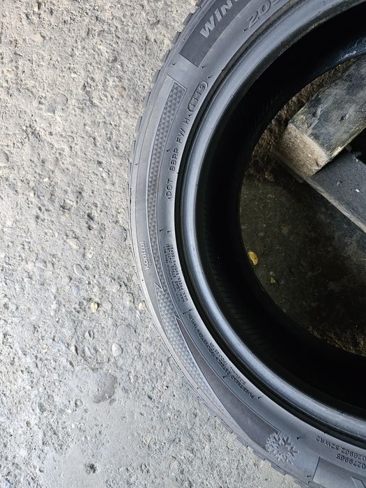 2 anvelope iarna 205 55 16 Hankook 2019
