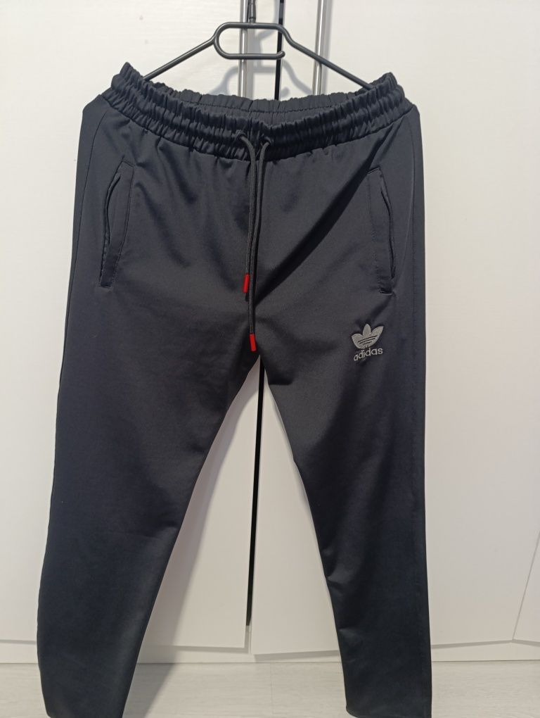 Trening adidas  nou măsura s/m