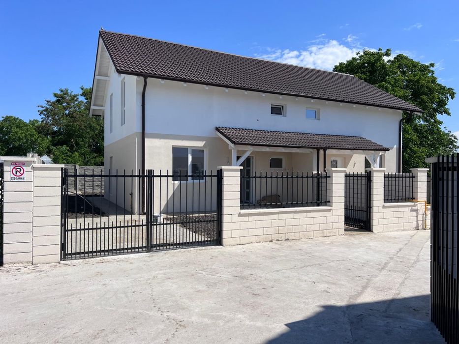 De vanzare Duplex sanandrei proprietar