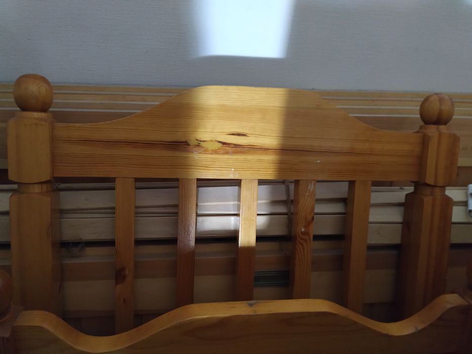 кровать деревянная,на вырост,детям или для взрослых.