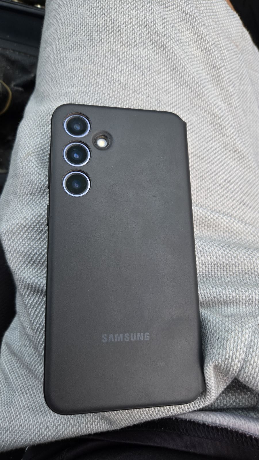 Самсунг s24 plus