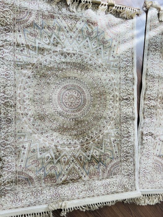 Прикроватные шелковые ковры