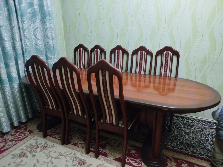 Стол стул сотилади