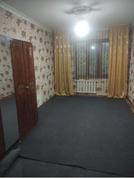 Yashnabod kadishva bozor oldida kvartira ijaraga beriladi