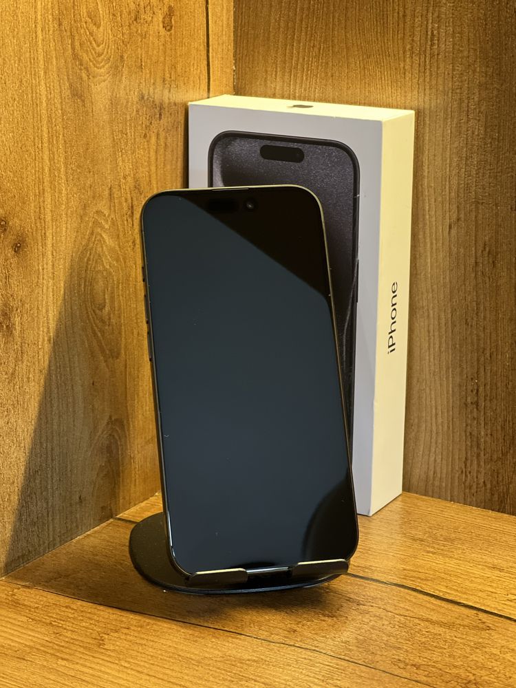 Iphone 15 Pro 256gb 100% black titanium