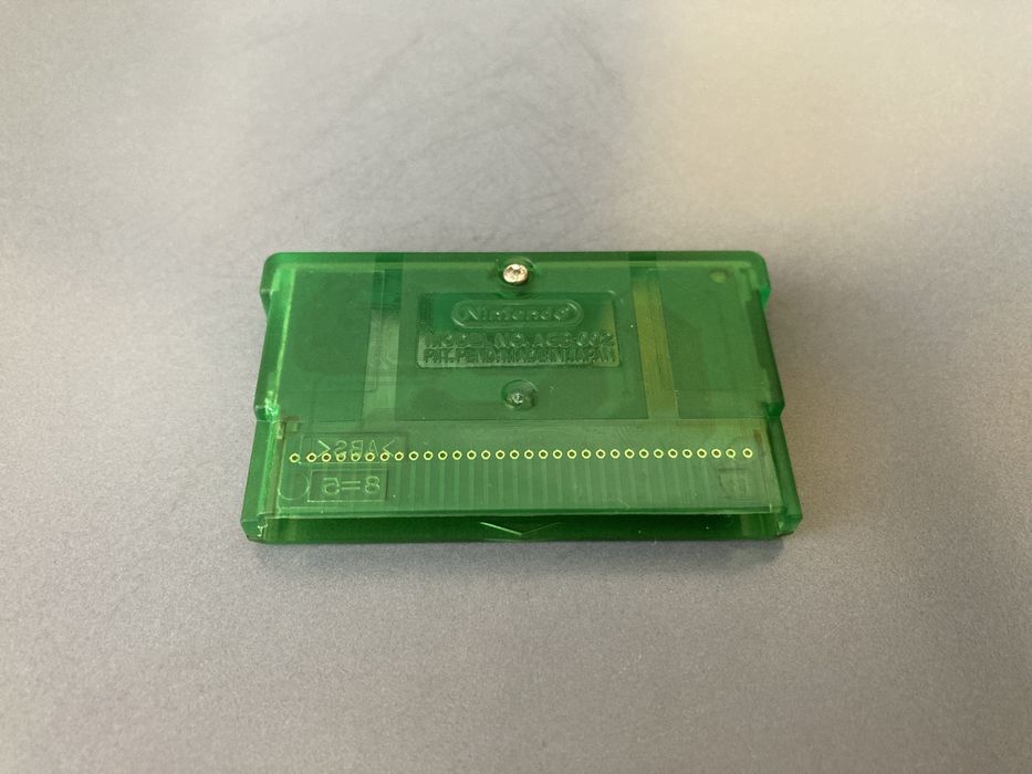 Joc pokemon nintemdo emerald. Emerald gameboy nintendo
