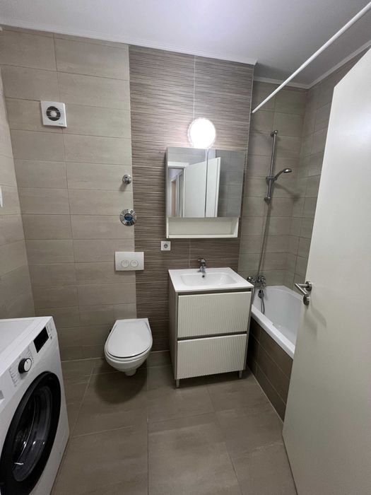 proprietar,2 camere+birou/dormitor,boxa,parcare,zona Coresi-MAURER