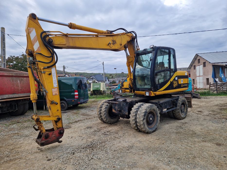 Excavator mobil, pneuri JCB 145