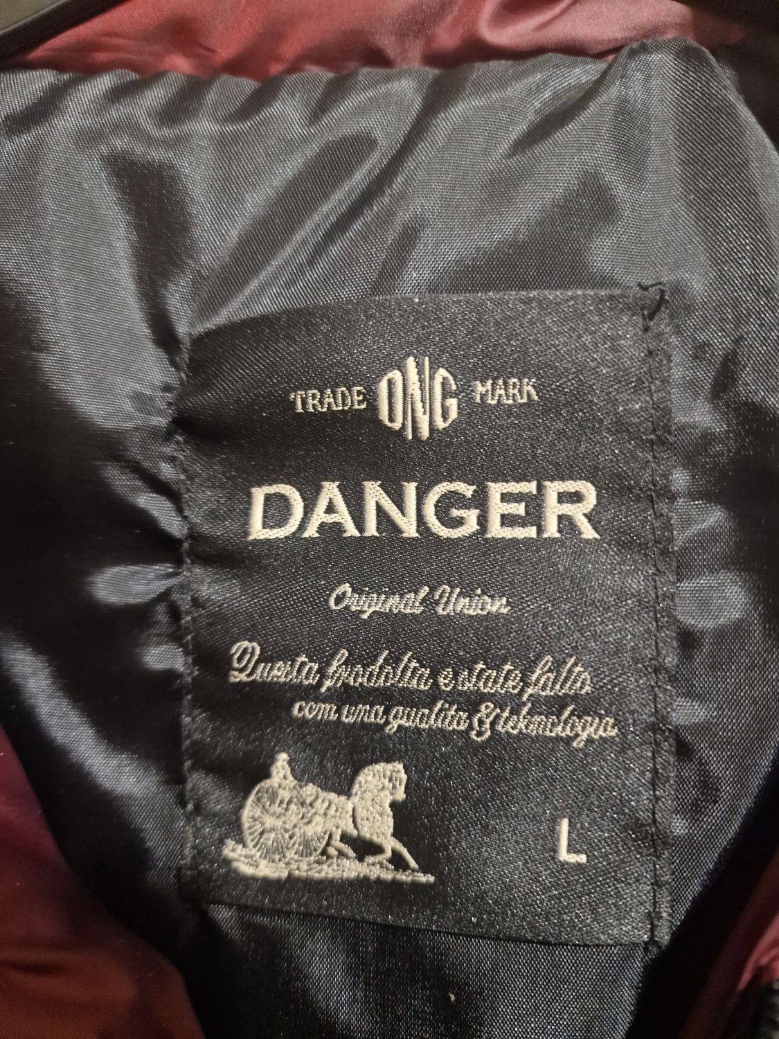 Чисто ново пролетно есенно яке DANGER L