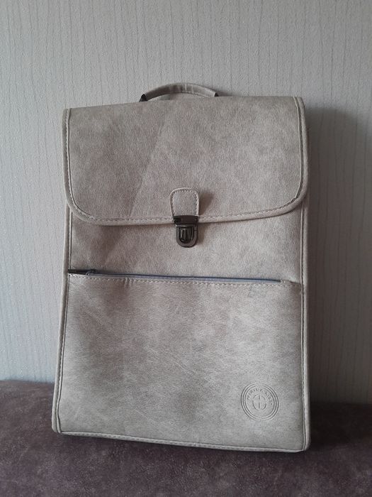 Продам рюкзак молодежный