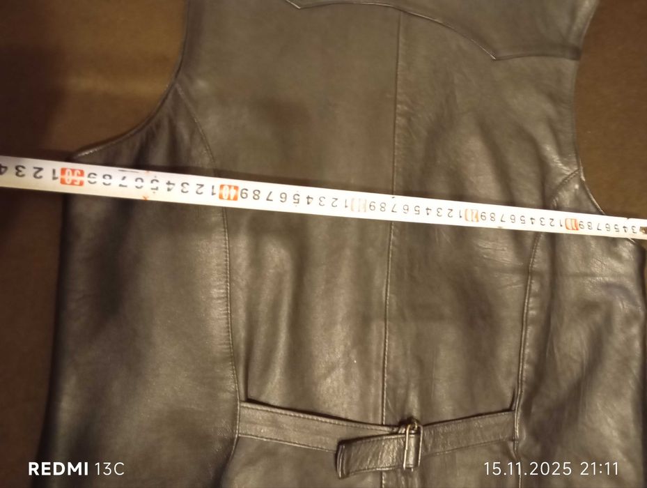 Елек от естествена кожа размер 50