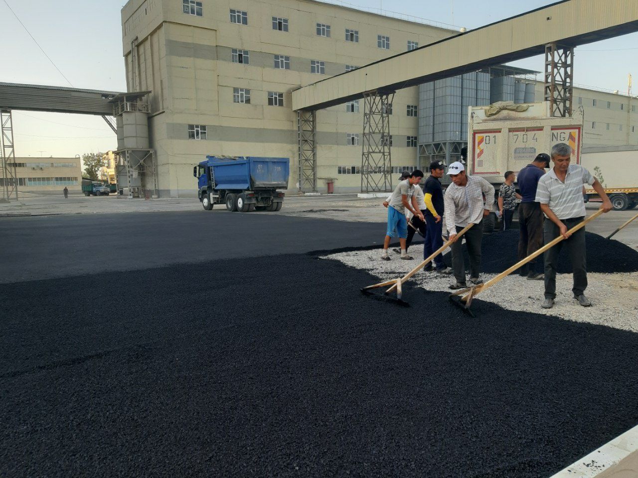 Фрезада кесилган Асфальт Асфалт Атхот йоткизиш Хизмати... Asfalt.