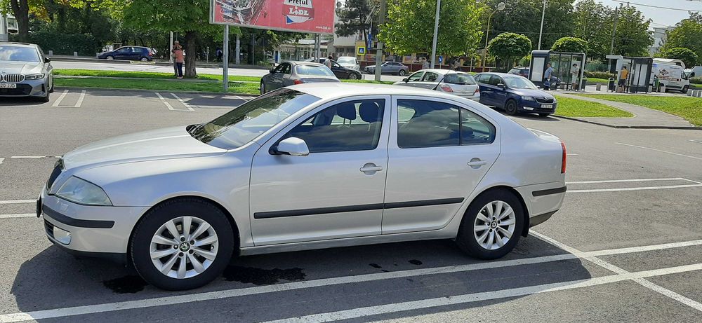 Skoda Octavia 2, 2litri FSI