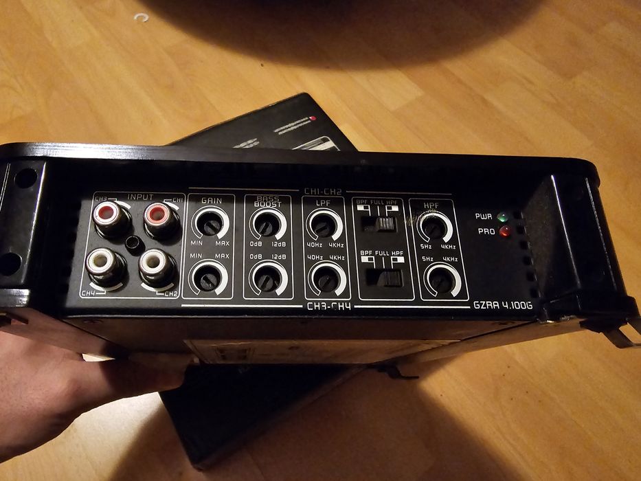Автоусилвател GROUND ZERO GZRA 4.100G