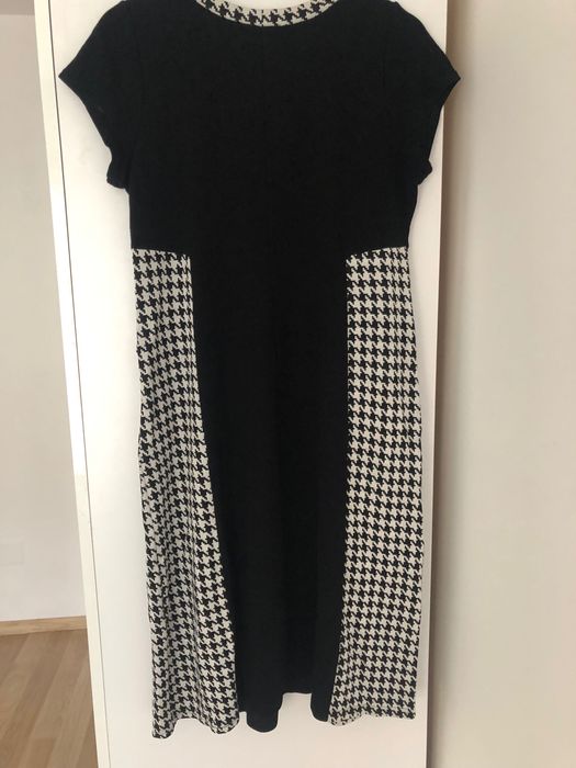 Compleu dama mărime 48-50 sacou + rochie