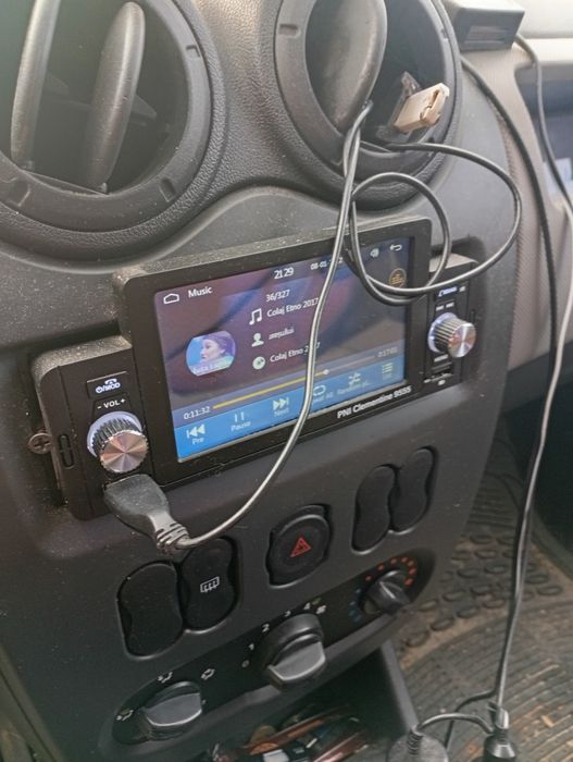 Schimb /Vând Dacia Sandero 2009