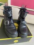 Ghete negre dama, marca Buffalo