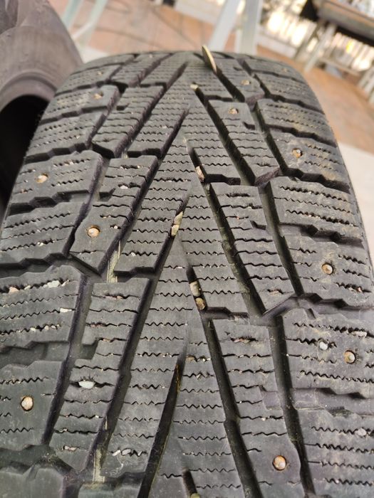 Зимняя шипованная резина