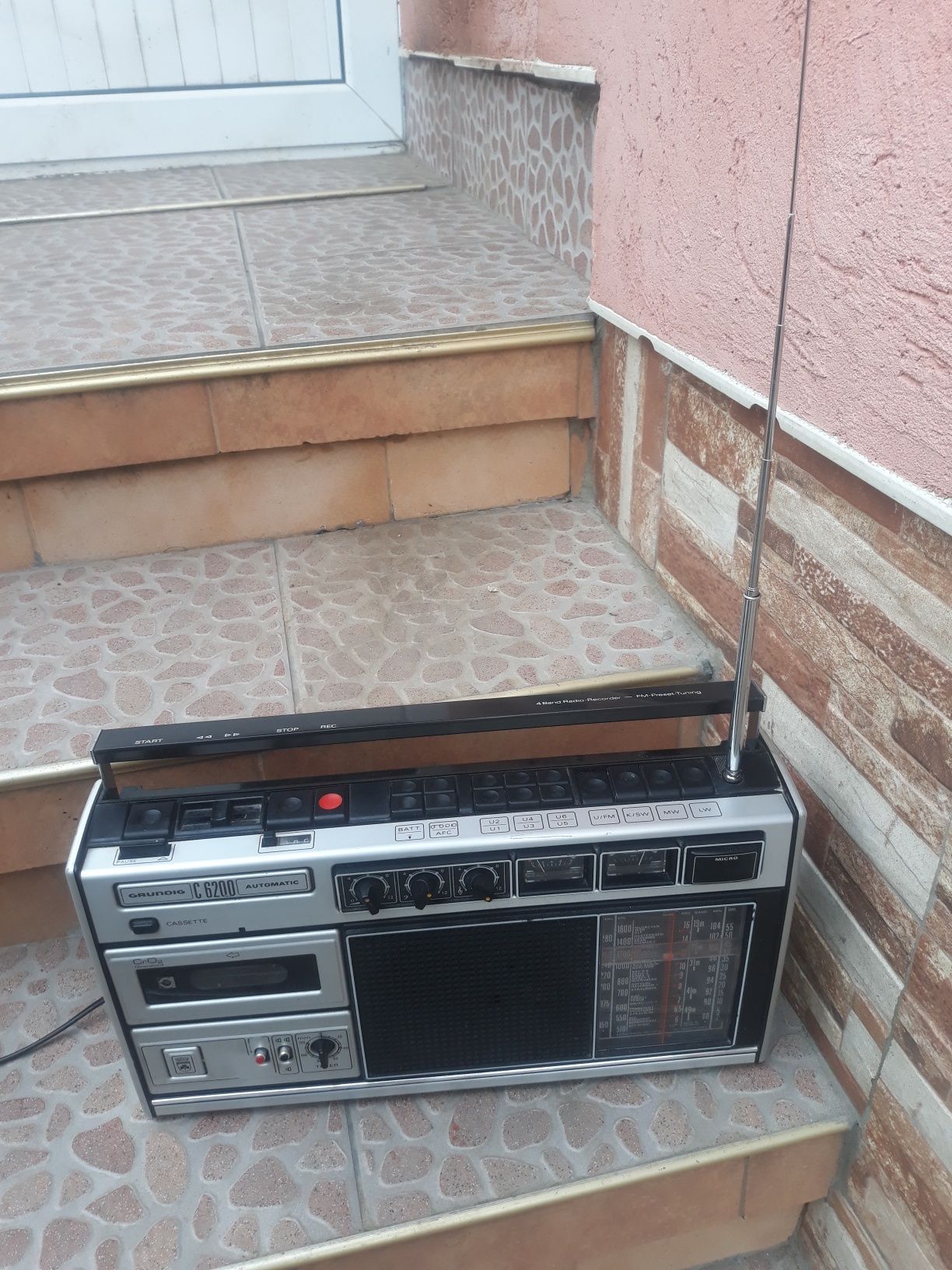 Радио касетофон  Grundig C6200