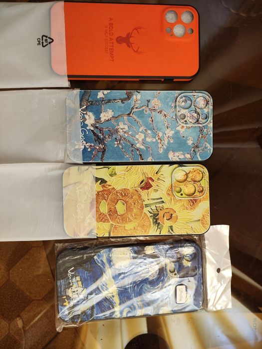 Продам чехлы на Iphone 12PROMAX
