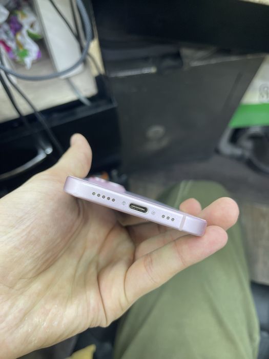 Iphone 15 Icloud ga tushgan 170 $