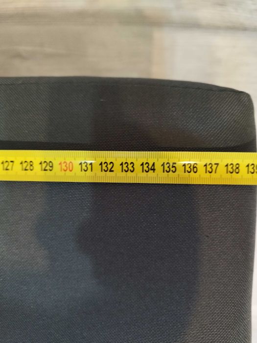 Vand canapea in forma de L