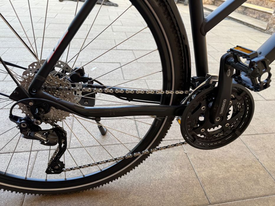 Bicicleta Trekking KTM Avenza CrossStreet noua