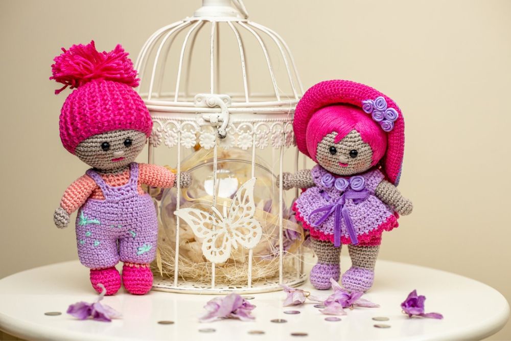 Плетени играчки на една кука-Бебе и Момиченце