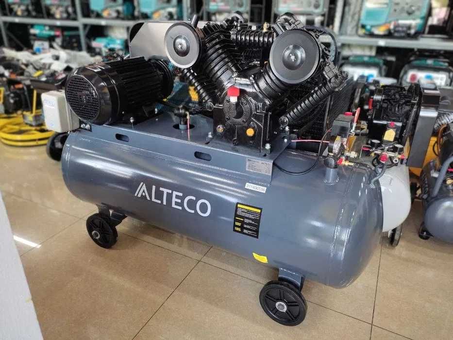 Компрессор / Kompressor ALTECO 300л