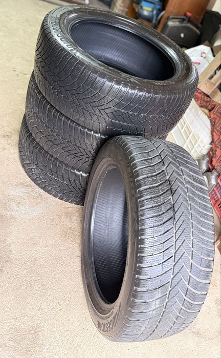 Set 4 anvelope Bridgestone Blizzak LM005 255/50R19 107V M+S 3PMSF