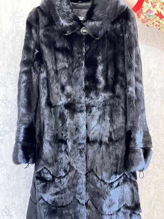 Шуба сатылады жағдайы жақсы