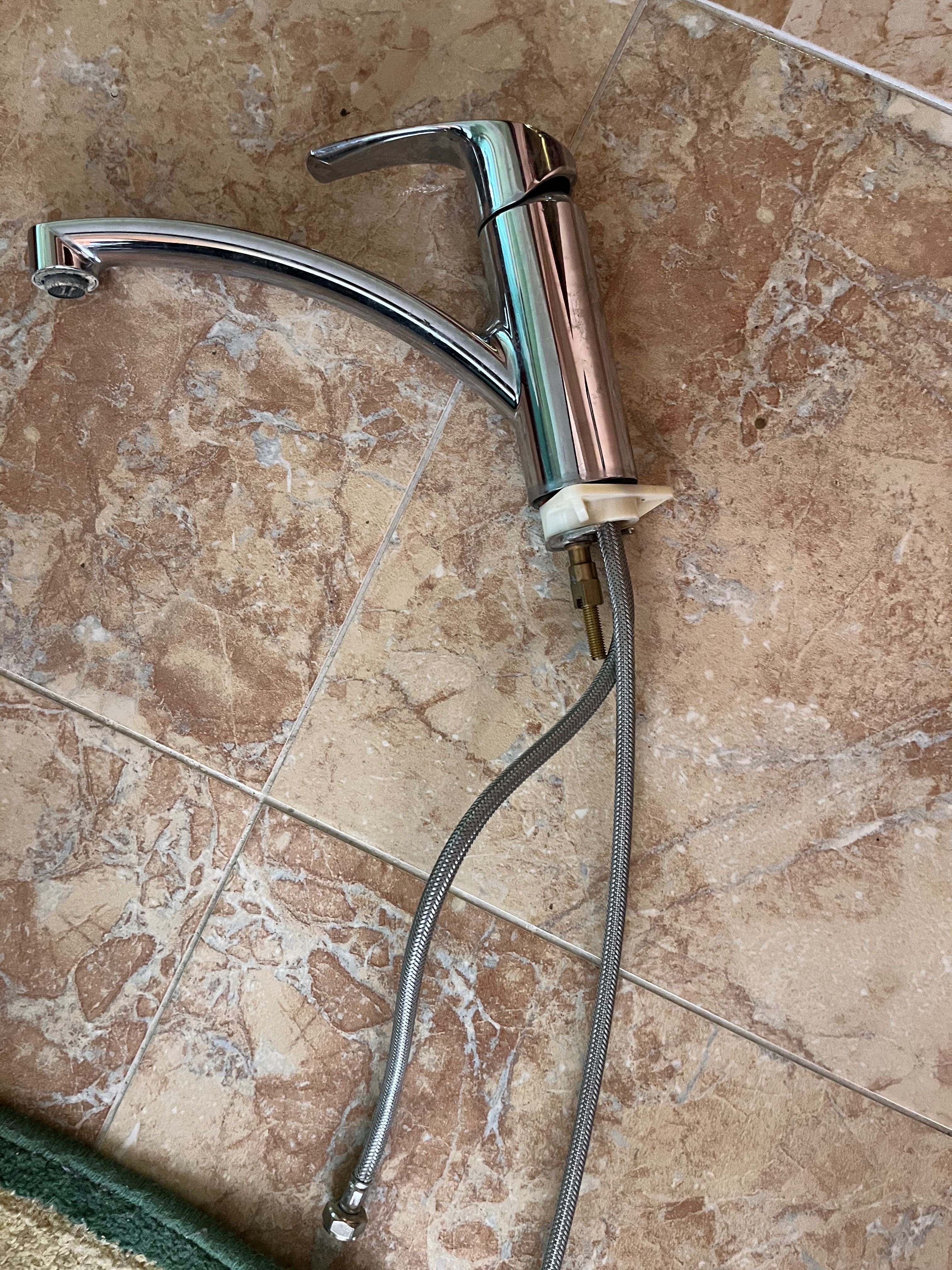 Батерии за бани и кухни GROHE
