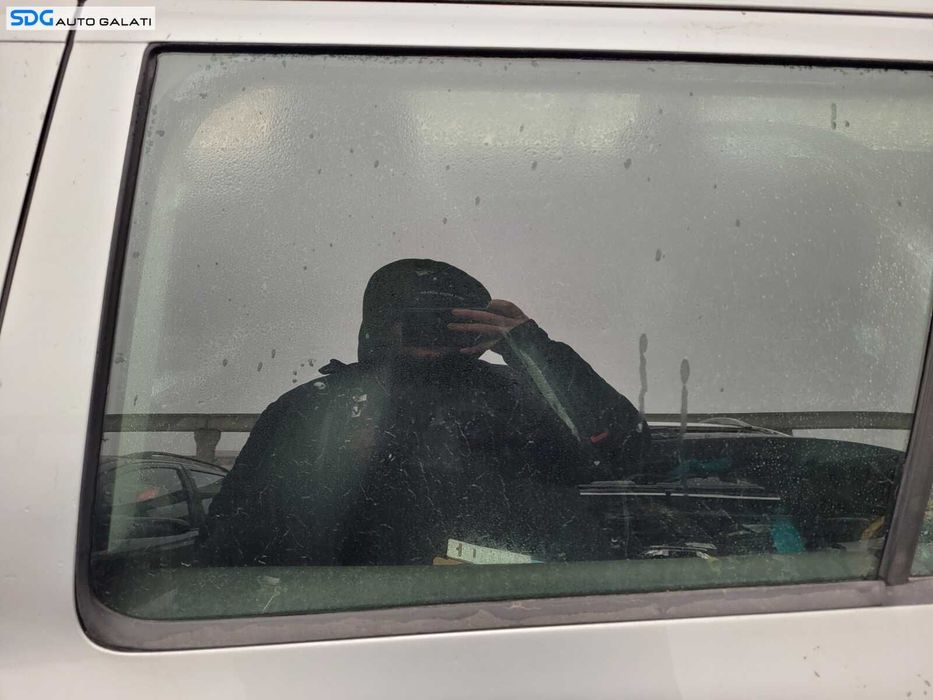 Geam Sticla Culisant de pe Usa Portiera Stanga Spate Skoda Octavia 2 2004 - 2013 Cod 43R00344 [C4035]