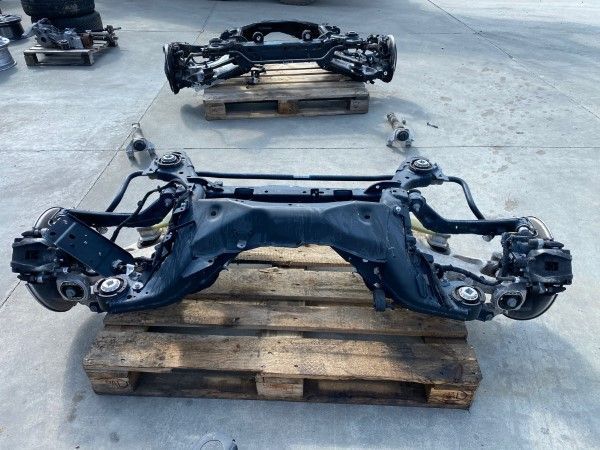 Punte spate completa 2X4 VOLVO XC60 2018+ 32331541  36010857