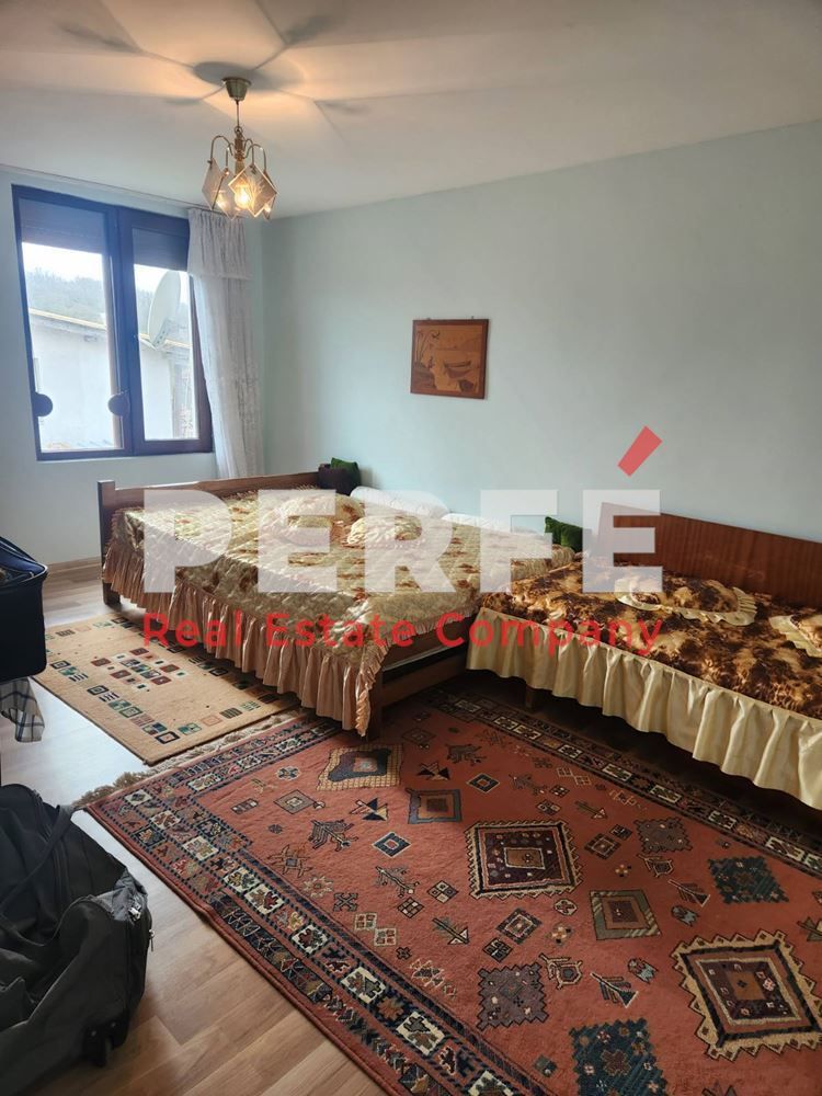 Къща в Бургас, област-с.Индже войвода площ 200 цена 135000