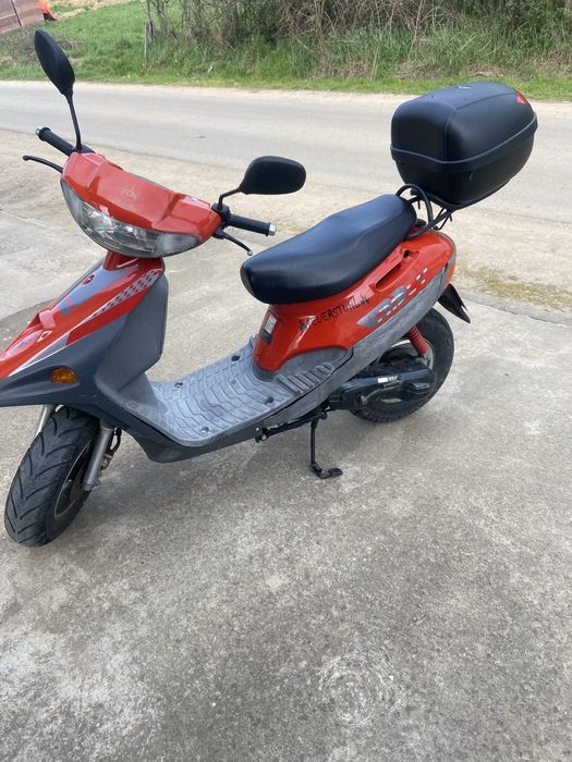 Scuter 49 cm de vanzare