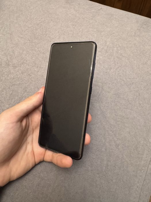 Смартфон Samsung A51 обменяю на другой андроид