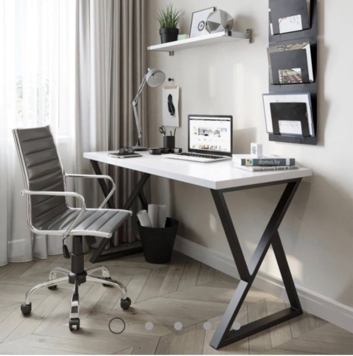 Продам стол б/у в хорошем состоянии