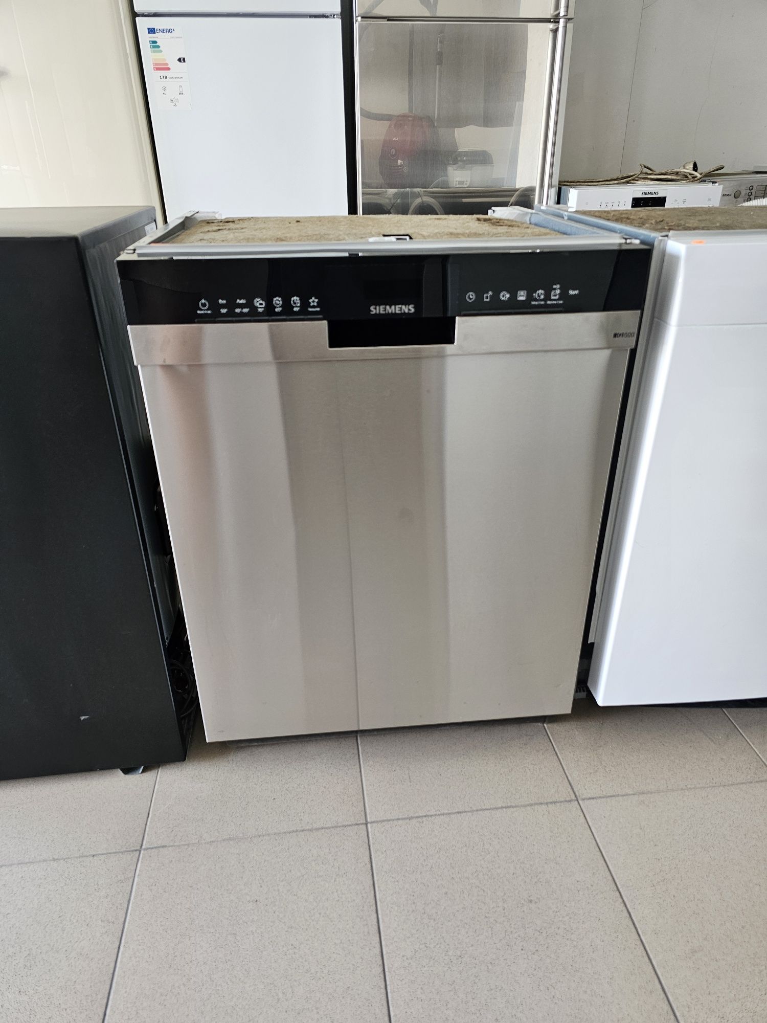 Съдомиялна за частично вграждане SIEMENS iQ500
