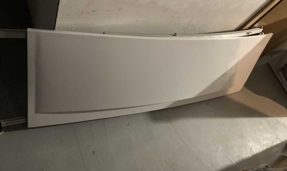 Акрилна вана ROCA с преден панел и метална конструкция 170/80.