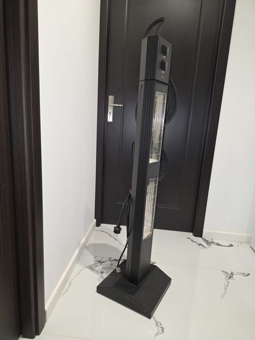 Încalzitor pentru terase Frifo Smart -Tower 3000W