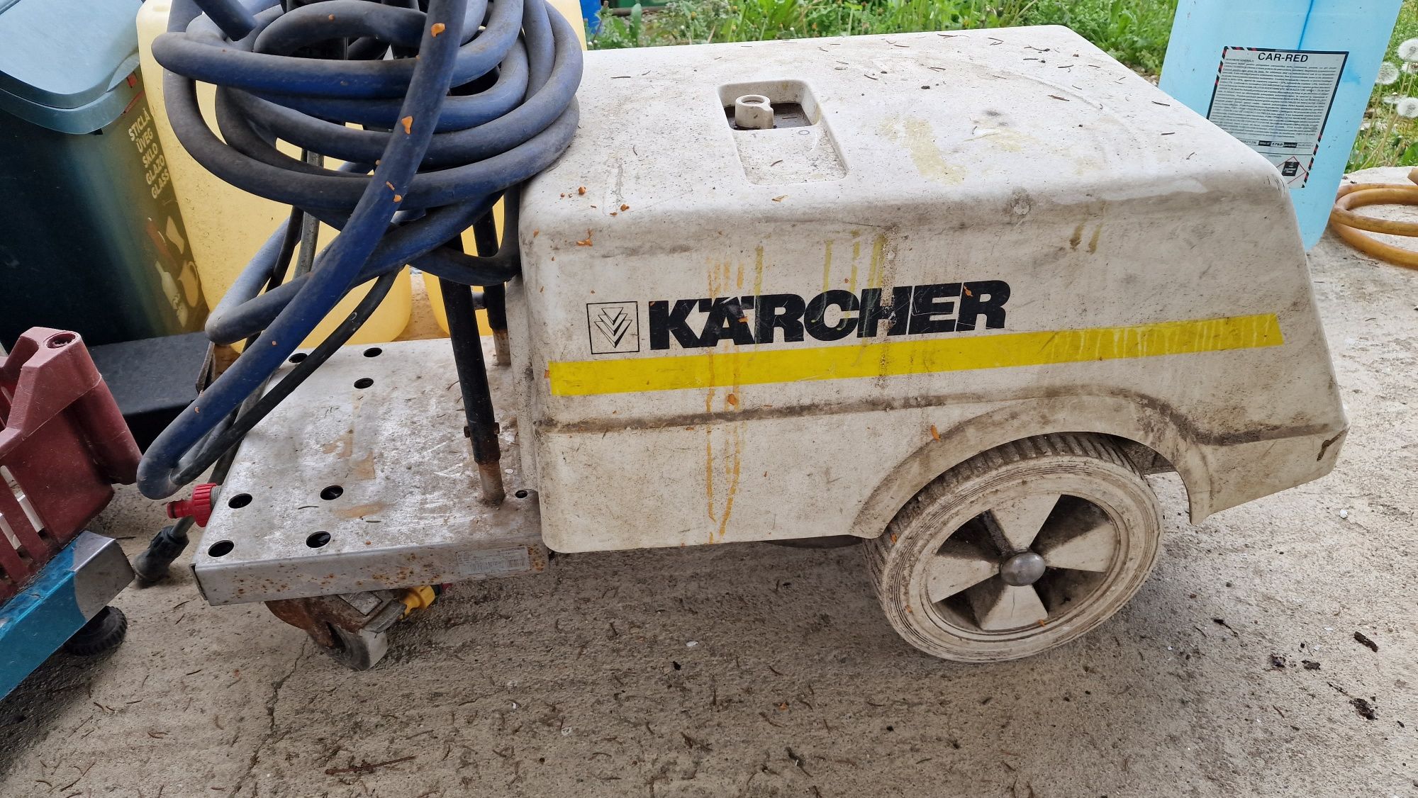 Aparat de spălat cu presiune Karcher HD 1000Si