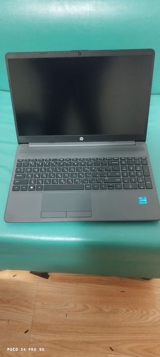 Лаптоп HP 250 G9 в гаранция