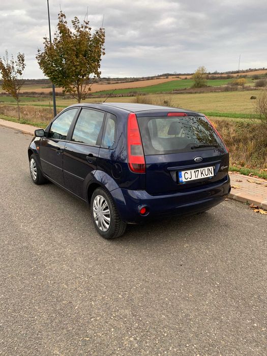 Vând Ford fiesta 2004, euro 4