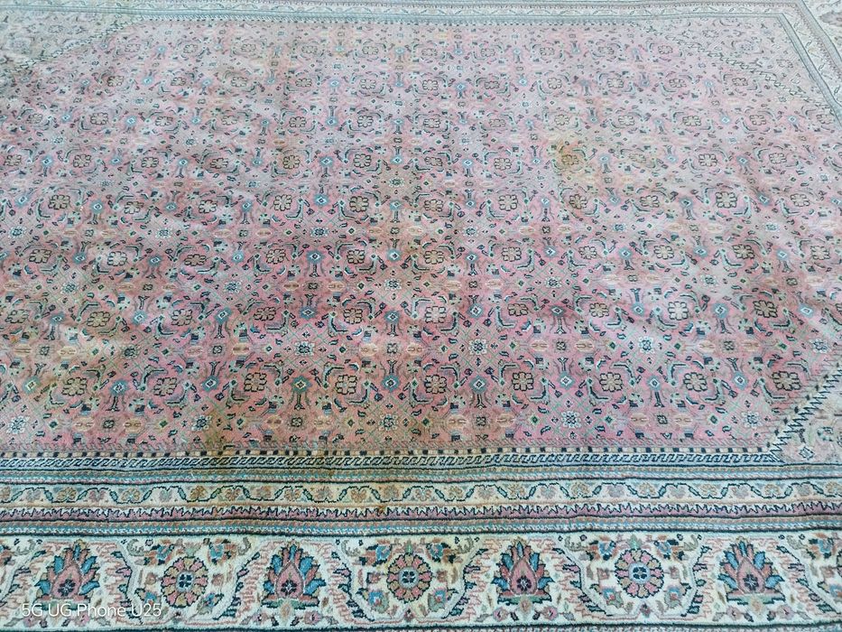 Ръчно тъкан килим топ цена