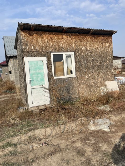 Продам комок деревянный можно под овощной 2/4 раз мер