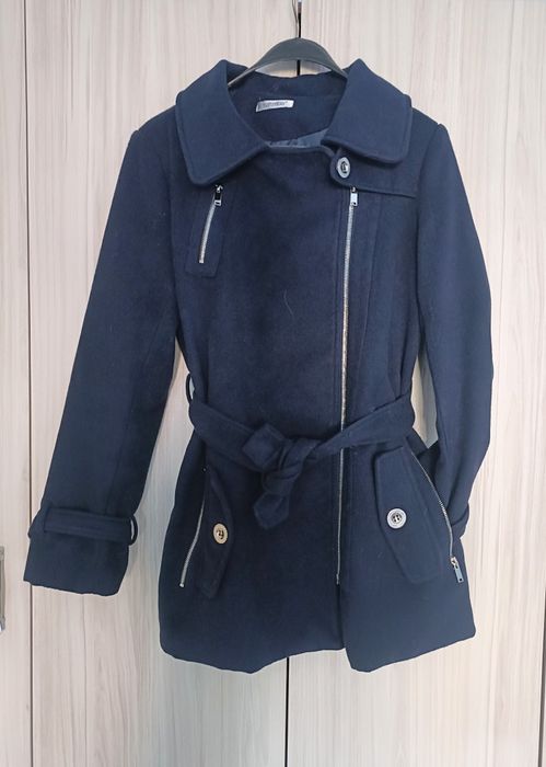 Зимно палто с колан