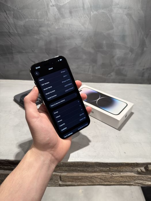 КАТО ЧИСТО НОВ Iphone 14 Pro 256 GB + подаръци